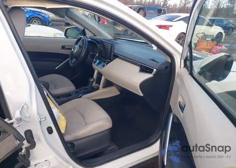 2024 Toyota Corolla Cross Le из США, поврежденный, VIN 7MUBAABGXRV092384